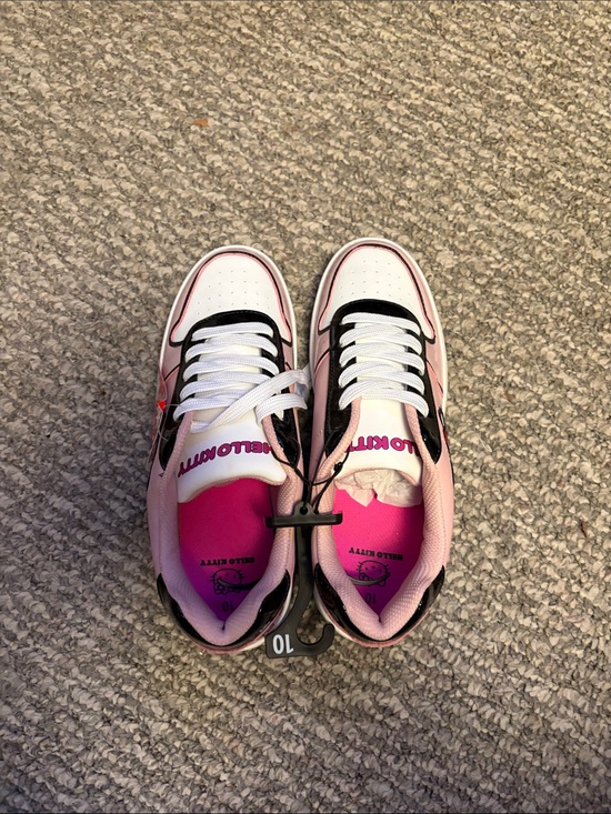 Hello Kitty Shoes - Hello Kitty Pink, White and Black Women's Low-Top Sneakers